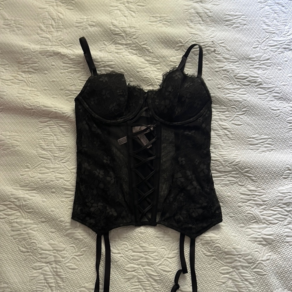 Victoria’s Secret black corset